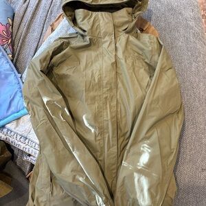 The North Face DryVent Hooded Rain Jacket Olive Green Women’s Small